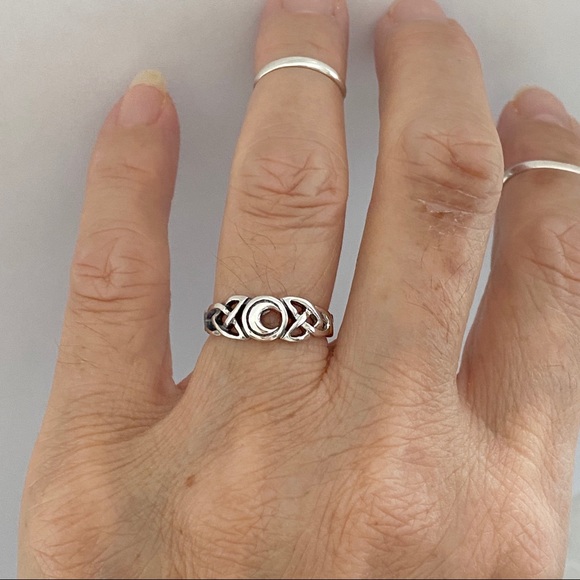 Sterling Silver Celtic Moon Ring, Celtic Ring - Picture 7 of 15